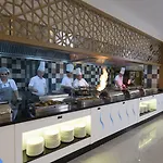 & מלון